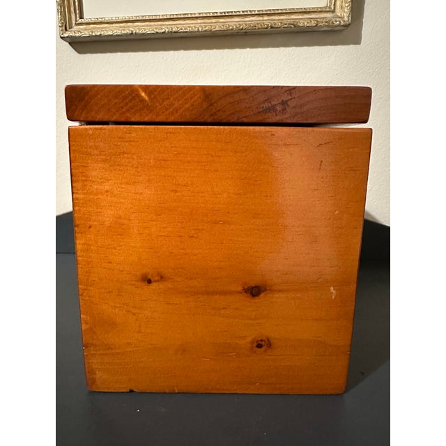 Vintage Mid 20th Century Handcrafted Pine Wood Storage Box With Velvet Lining For Sale In Orlando - Image 6 of 9