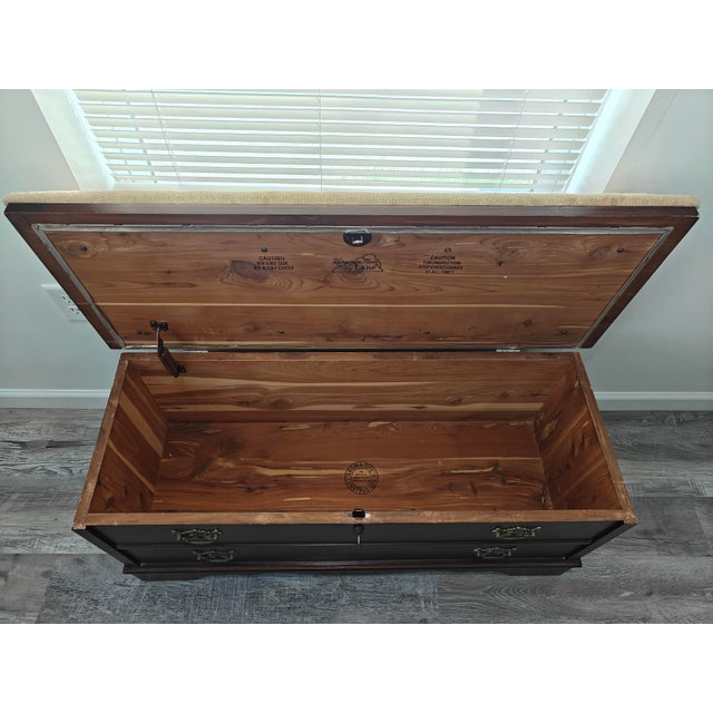 Lane Furniture Vintage Virginia Maid by Lane Upholstered Cedar Hope Chest For Sale - Image 4 of 8