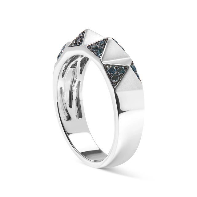 Contemporary 14K White Gold 1/4 Cttw Treated Blue Diamond Pyramid Band Ring - Size 7 For Sale - Image 3 of 6