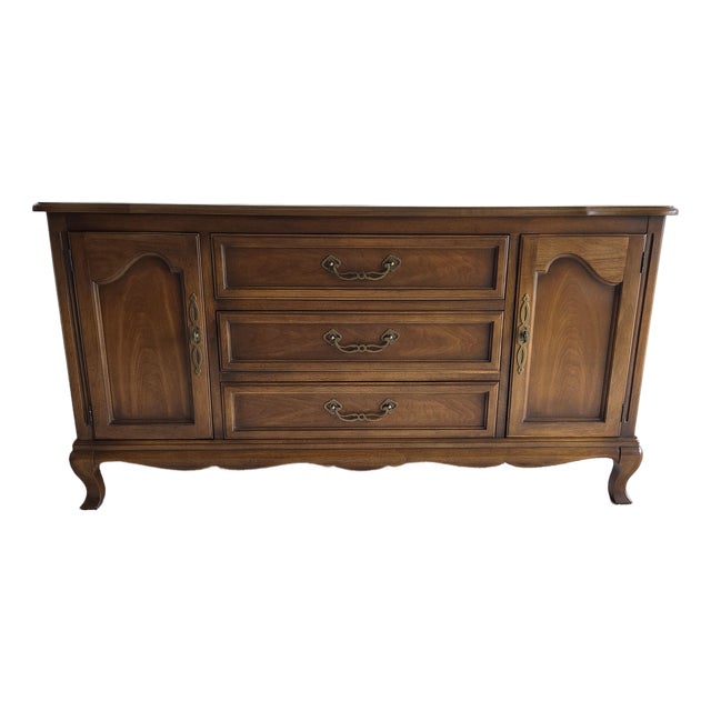 Vintage Drexel French Provincial Style Walnut Sideboard, Mid-20th Century For Sale