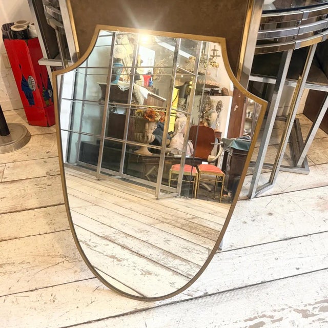 Gio Ponti 1950s Gio Ponti Style Mid-Century Modern Brass Shield Italian Wall Mirror For Sale - Image 4 of 14