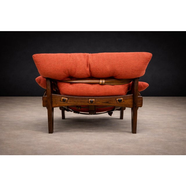 “Moleca” Lounge Chair with Ottoman in Rosewood & Fabric, Sergio Rodrigues, Brazil, 1963- Lot 214-346A For Sale - Image 10 of 17