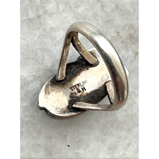Vintage Sterling Silver and Turquoise Ring, Size 7 For Sale - Image 4 of 5