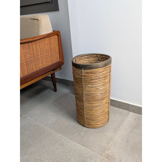 Mid-Century Modern Italian Pencil Reed Rattan and Brass Umbrella Stand, 1970s For Sale - Image 6 of 9