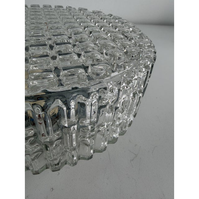Circular Textured Glass Ceiling or Wall Lights in the style of Rupert Nikoll, 1960s, Set of 2 For Sale - Image 8 of 14