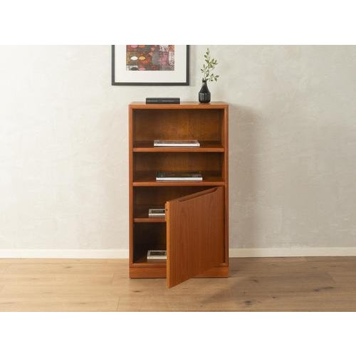 Vintage Chest of Drawers, 1960s For Sale - Image 3 of 9