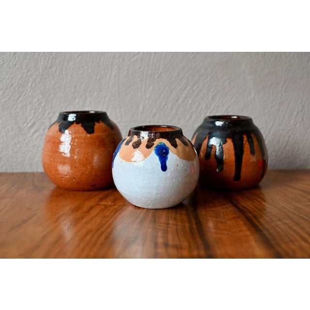 Black Ethnic Glazed Terracotta Ball Vases, 1970s, Set of 3 For Sale - Image 8 of 8