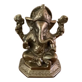 Vintage Handcrafted Solid Brass Hindu God Lord Ganesha Statue Sitting on the Lotus For Sale