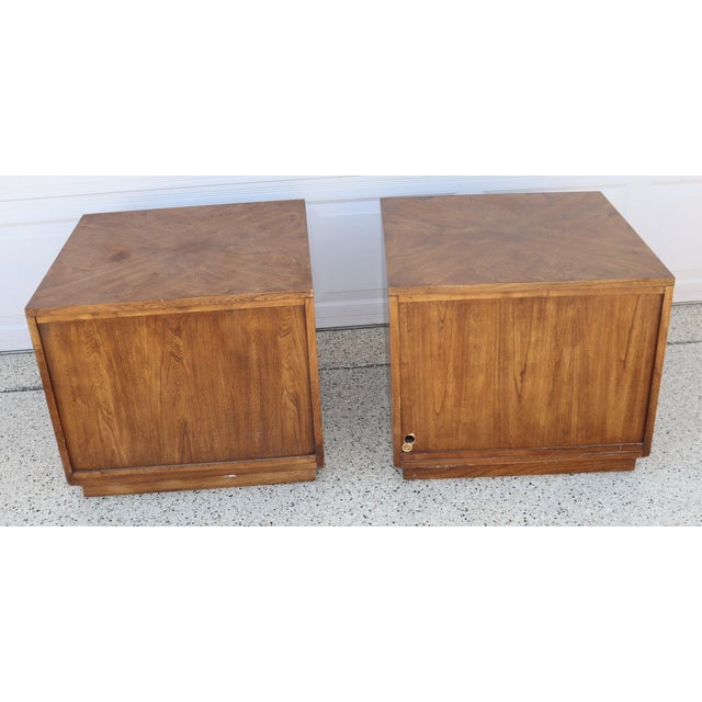 Pair of Vintage Campaign Style Nightstands / End Tables For Sale In Tampa - Image 6 of 7