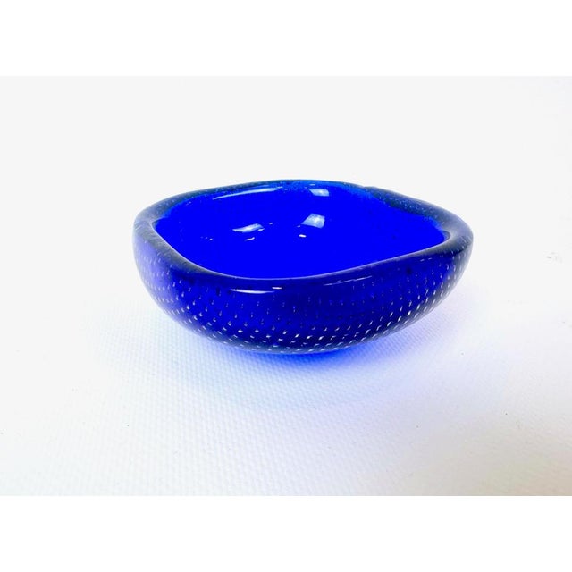Blue Mid-Century Corroded Bubble Bowl attributed to Carlo Scapa for Venini Murano, 1950s For Sale - Image 8 of 8