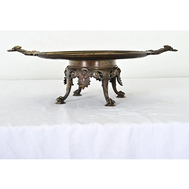 French 19th Century Bronze Neoclassical Tazza of Cupid and Venus For Sale In Baton Rouge - Image 6 of 10