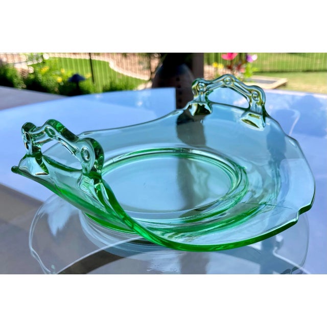 -Circa 1920 Uranium Glass Double Handle Bon Bon Dish, Mt. Pleasant Pattern by l.e. Smith Glass For Sale - Image 9 of 13