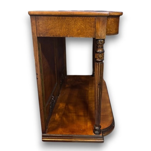 French Early 20th Century Flame Mahogany Console | Hall Table For Sale - Image 3 of 14