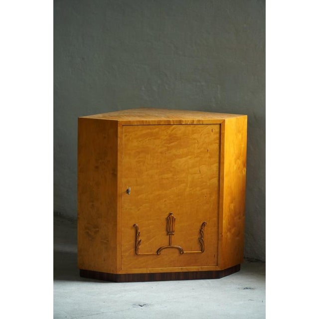 Wood Early 20th Century Art Deco Swedish Corner Cabinet in Birch, 1930s For Sale - Image 7 of 17