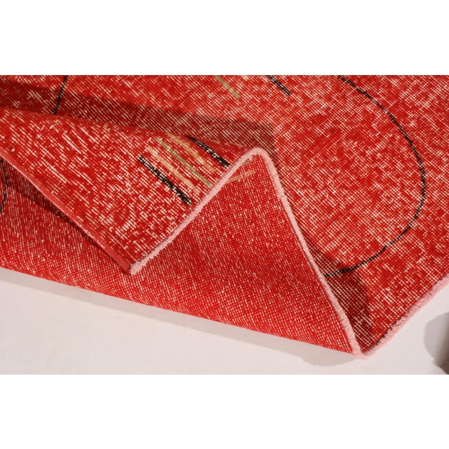 1960s Mid-Century Rug Art Deco Style Red and Black Geometric Pattern For Sale In New York - Image 6 of 6