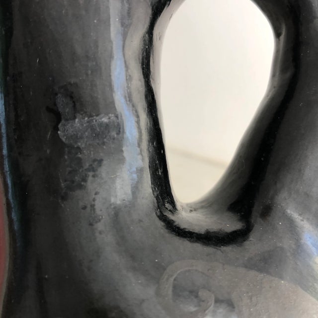 Vintage Black-Ware Santa Clara Pueblo Pottery Wedding Vase For Sale In Los Angeles - Image 6 of 8
