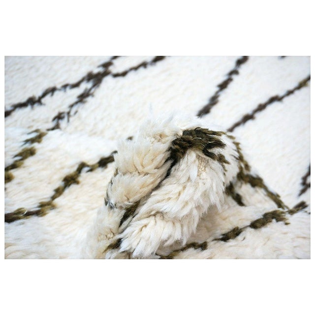 Ivory Vintage Moroccan Beni Ourain Modern Wool 12x18 Ivory & Dark Brown Handmade Area Rug #Ay101 For Sale - Image 8 of 9
