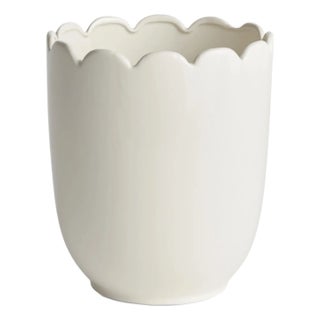 Mirabelle Scalloped Edge Cachepot For Sale