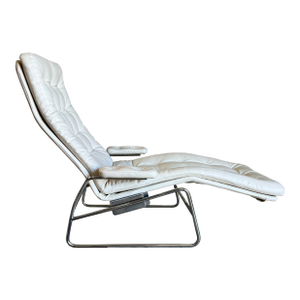 Swedish Tiltable Leather and Chrome Chaise Lounge by Sam Larsson for Dux