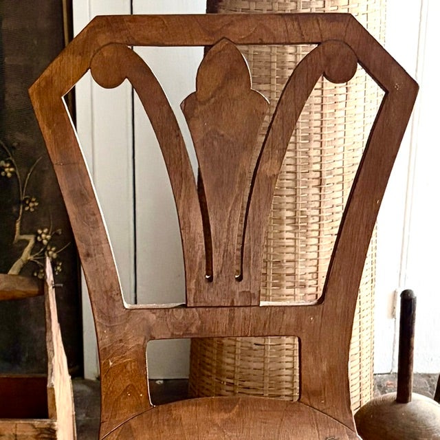 Early Bentwood European Arts and Crafts Chair With a Carved Back Splat For Sale In New York - Image 6 of 12