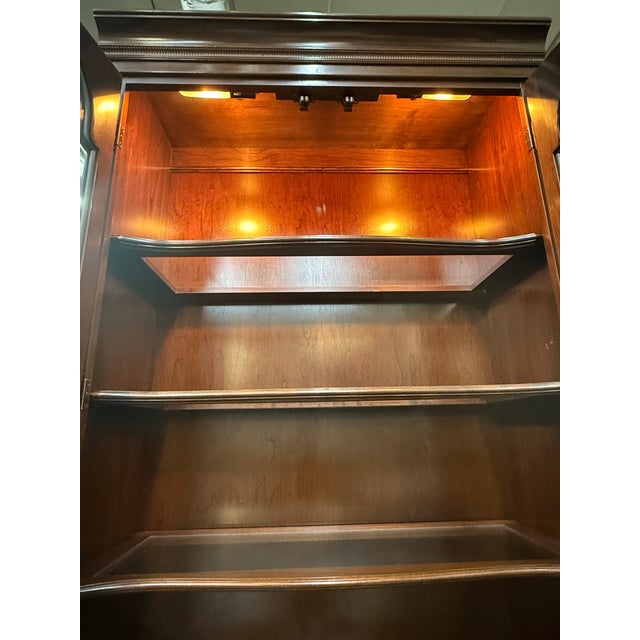 Wood Vintage Ethan Allen Georgian Court Display Cabinet For Sale - Image 7 of 11