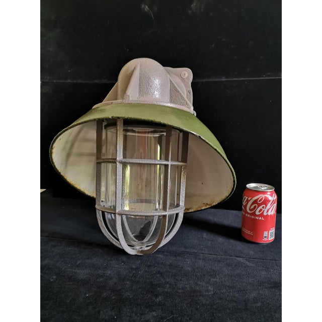 1950s Vintage Industrial Aluminum and Enamel Wall Lights, 1950s, Set of 2 For Sale - Image 5 of 14