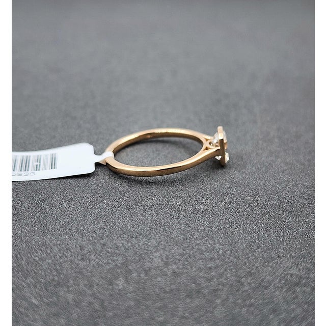 Gold 0.70 Ct Diamond Ring Size 6.5 For Sale - Image 8 of 8