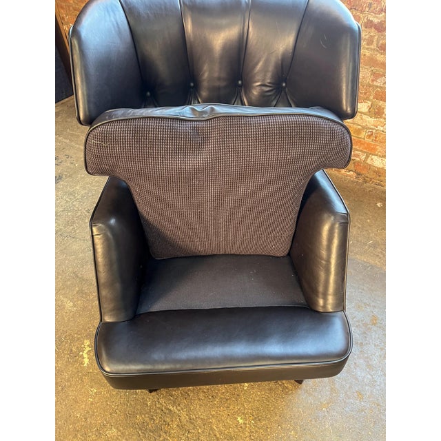 1950s Edward Wormley for Dunbar Janus Collection Wingback Lounge Chair & Ottoman in Black Leather For Sale - Image 14 of 15