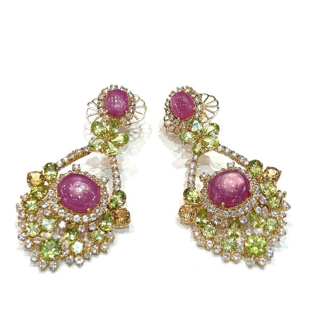 Bochic “Orient” Ruby, Citrin & Peridot Earrings Set In 18K Gold & Silver, 2 pieces For Sale In New York - Image 6 of 10
