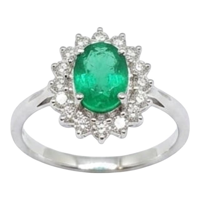 Stunning 18k Gold Emerald Halo Ring With 0.64ct Diamonds, New For Sale