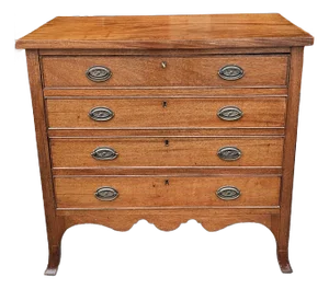 Federal Mahogany Locking Chest of Drawers, Circa Early 1800s