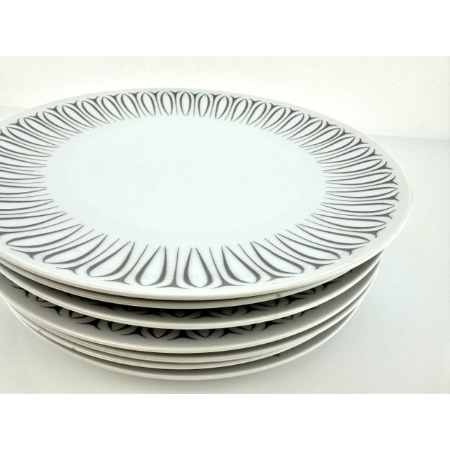 Black 1960s Mid-Century Narumi “Escort” Fine China Plates – Set of Six For Sale - Image 8 of 11