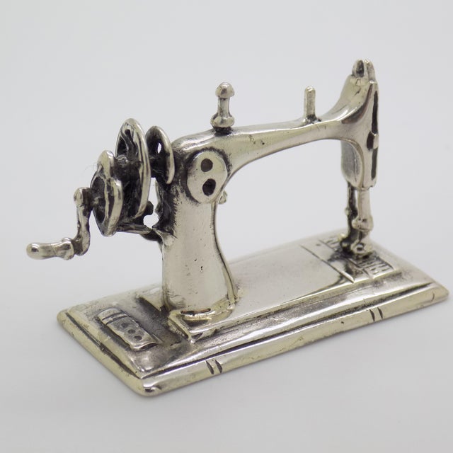Vintage Italian Handmade Genuine Silver Sewing Machine Figurine Miniature, Made in Tuscany (Italy) For Sale - Image 6 of 9