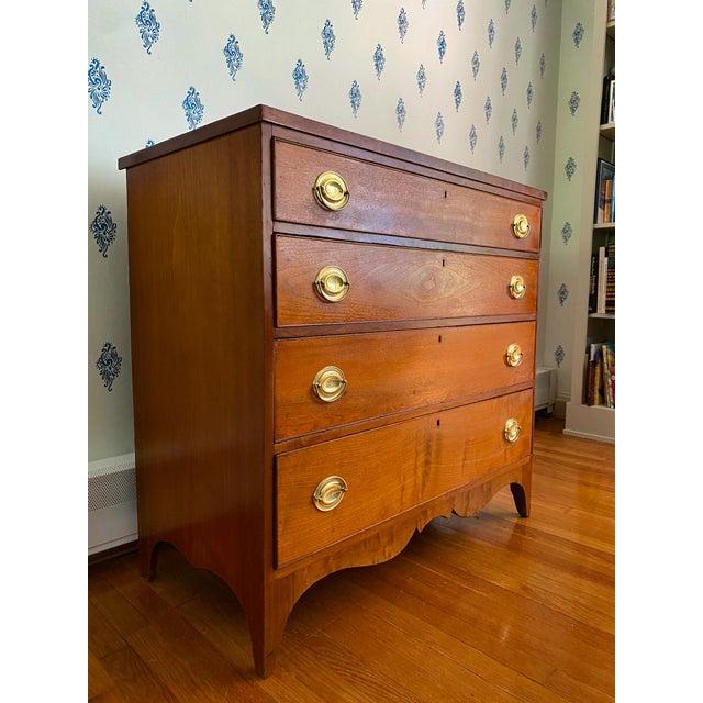 With its simple, clean lines and yellow pine secondary wood, this chest exemplifies the beauty of the restrained "Neat &...
