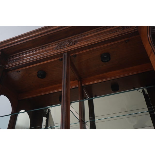 Henredon Extremely Large Curio China Cabinet For Sale In Philadelphia - Image 6 of 17