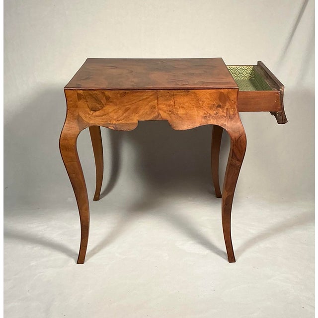 Vintage Italian Patchwork Olive Burlwood Louis XV Style End Table With 1 Drawer For Sale In Greenville, SC - Image 6 of 12