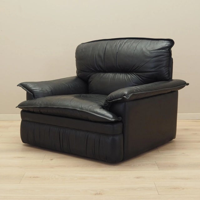 Italian Leather Armchair, Italy, 1960s For Sale - Image 18 of 18
