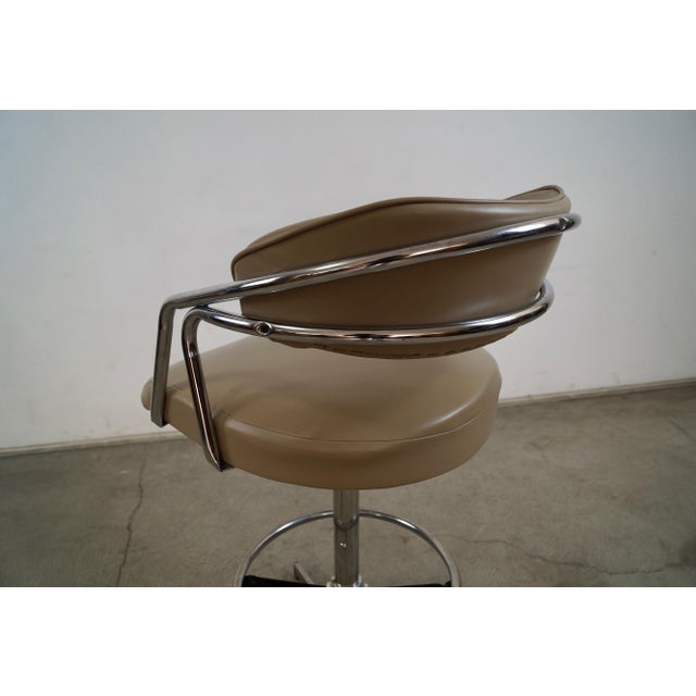 1960’s Mid-Century Modern Chrome Adjustable Counter Stool / Bar Stool For Sale - Image 10 of 12