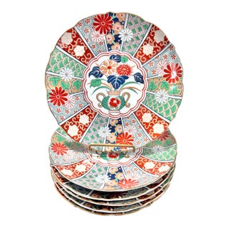 Vintage Arita Imari Porcelain Dinner Plates – Hand Painted Japanese Floral Vase Panel Design - Set of 6 For Sale
