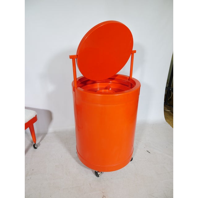 Space Age Silvi Dressing Table and Chair in Plastic by Studio Kastilia for Fanini Fain S.P.A., 1970s, Set of 2 For Sale - Image 13 of 18