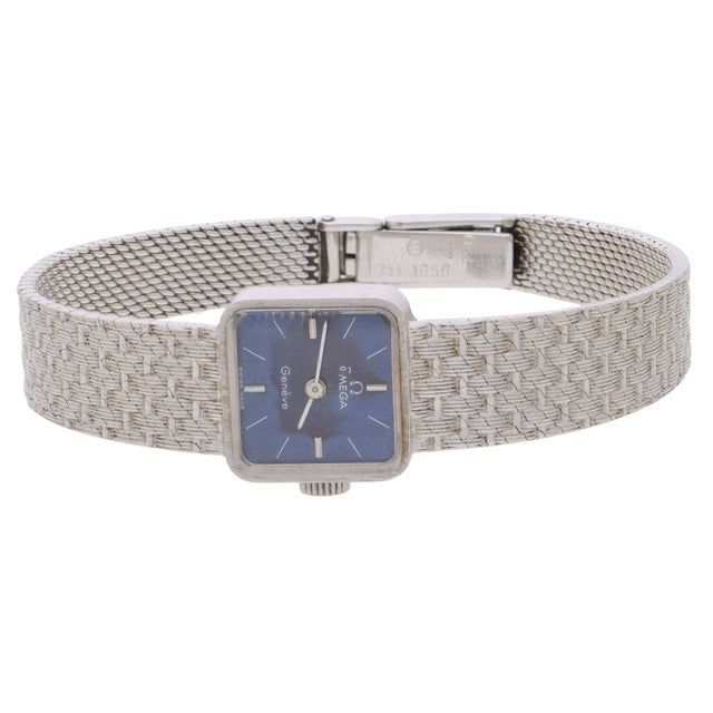 Vintage Omega Geneve Ladies 18k White Gold Blue Dial Square Mesh Bracelet Watch For Sale - Image 11 of 15