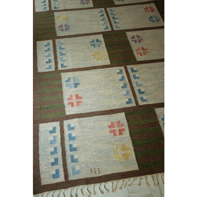 Mid-Century Modern Vintage Kilim Rug Designed by Alice Wallebäck For Sale - Image 3 of 9