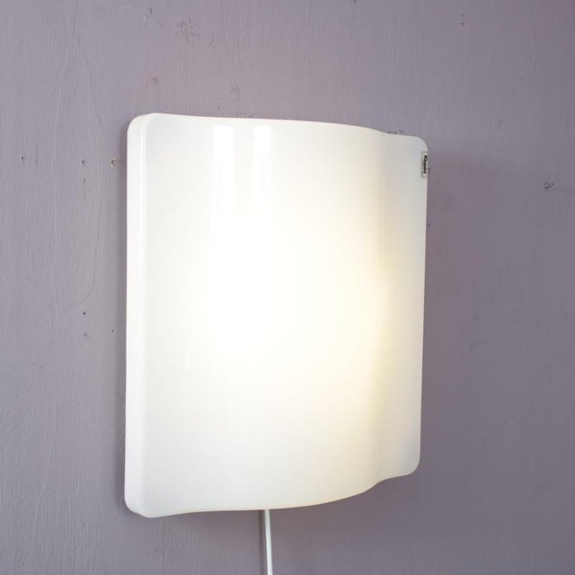 Glass Wave Wall Lamp from iGuzzini, Italy, 1970s For Sale - Image 7 of 18