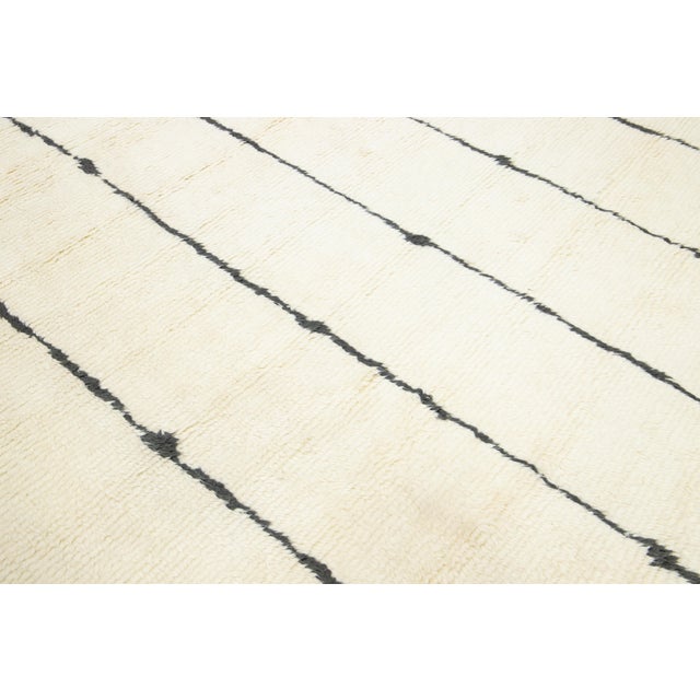 Modern Geometric Moroccan Style Wool Rug in Ivory For Sale - Image 9 of 9