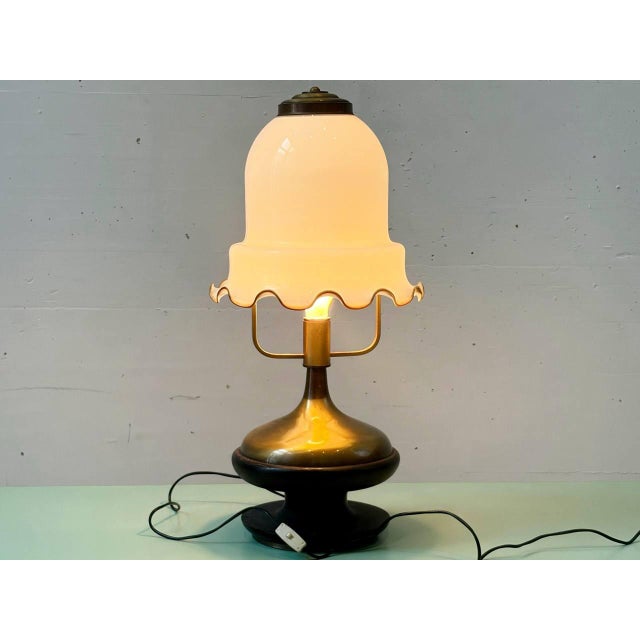 Table Lamp with Wavy Glass Shade in Murano Glass, 1920s For Sale - Image 4 of 15