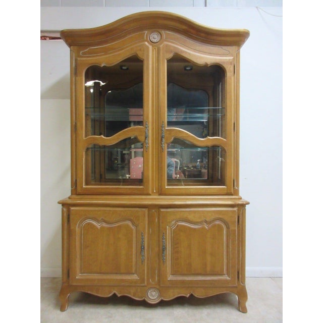 Ethan Allen Country French Bisque China Hutch Curio Display