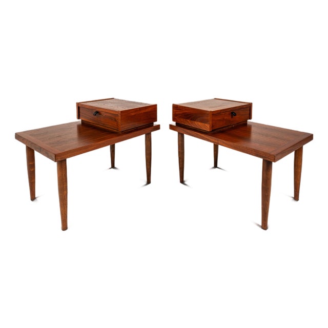 Set of Two (2) Mid-Century Modern "Step" End Tables in Walnut W/ Storage Drawers by American of Martinsville, Usa, C. 1960s For Sale