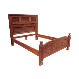 Vintage Cedar Double Bed, Swat-Tal, Pakistan For Sale