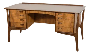 Mid-Century Modern Danish Walnut Desk by Svend Åge Madsen for H.P. Hansen, 1960s