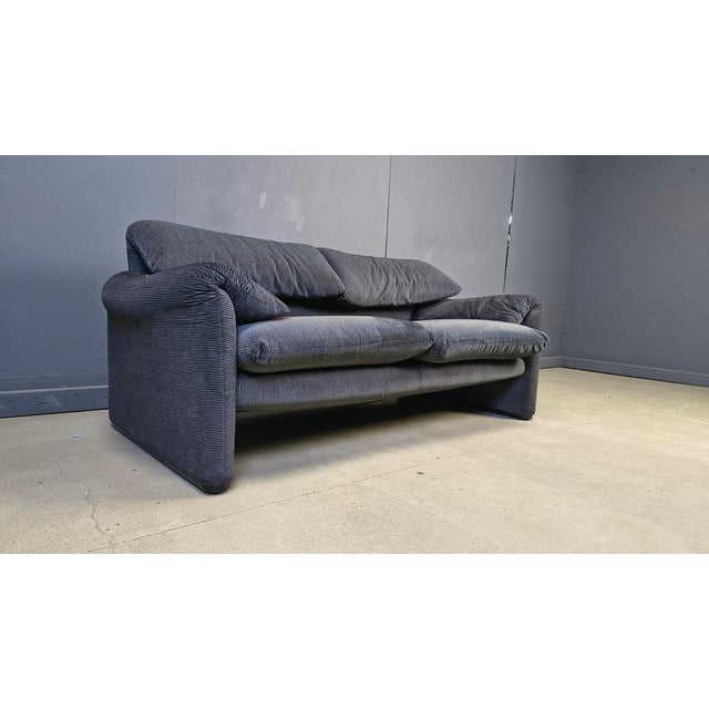 Maralunga Sofa by Vico Magistretti for Cassina, 1970 For Sale - Image 10 of 15